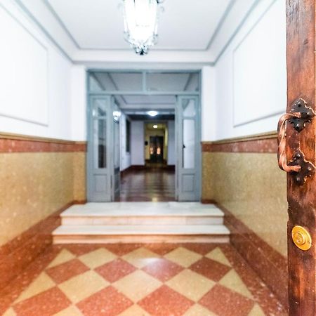 Wekey Homes San Miguel Con Patio, Centro Ciudad Гранада Екстериор снимка
