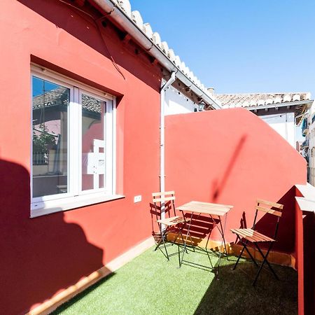 Wekey Homes San Miguel Con Patio, Centro Ciudad Гранада Екстериор снимка