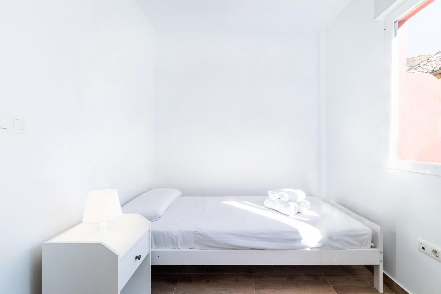 Wekey Homes San Miguel Con Patio, Centro Ciudad Гранада Екстериор снимка
